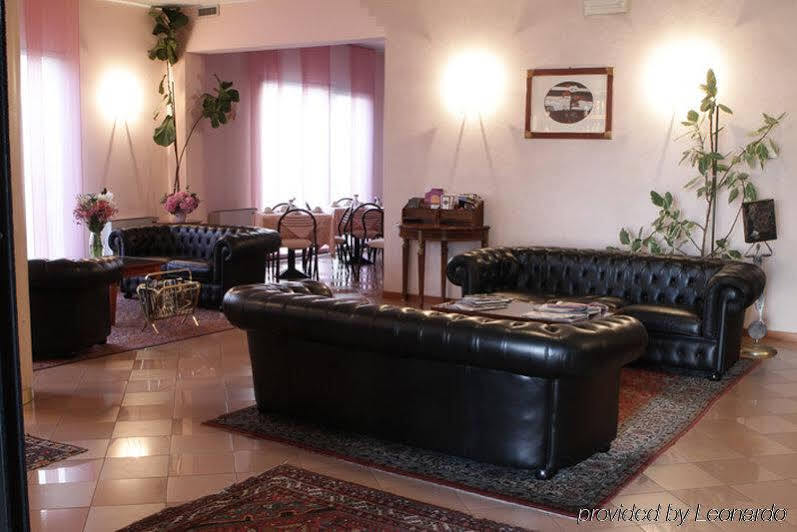 Hotel City Piacenza Exterior photo